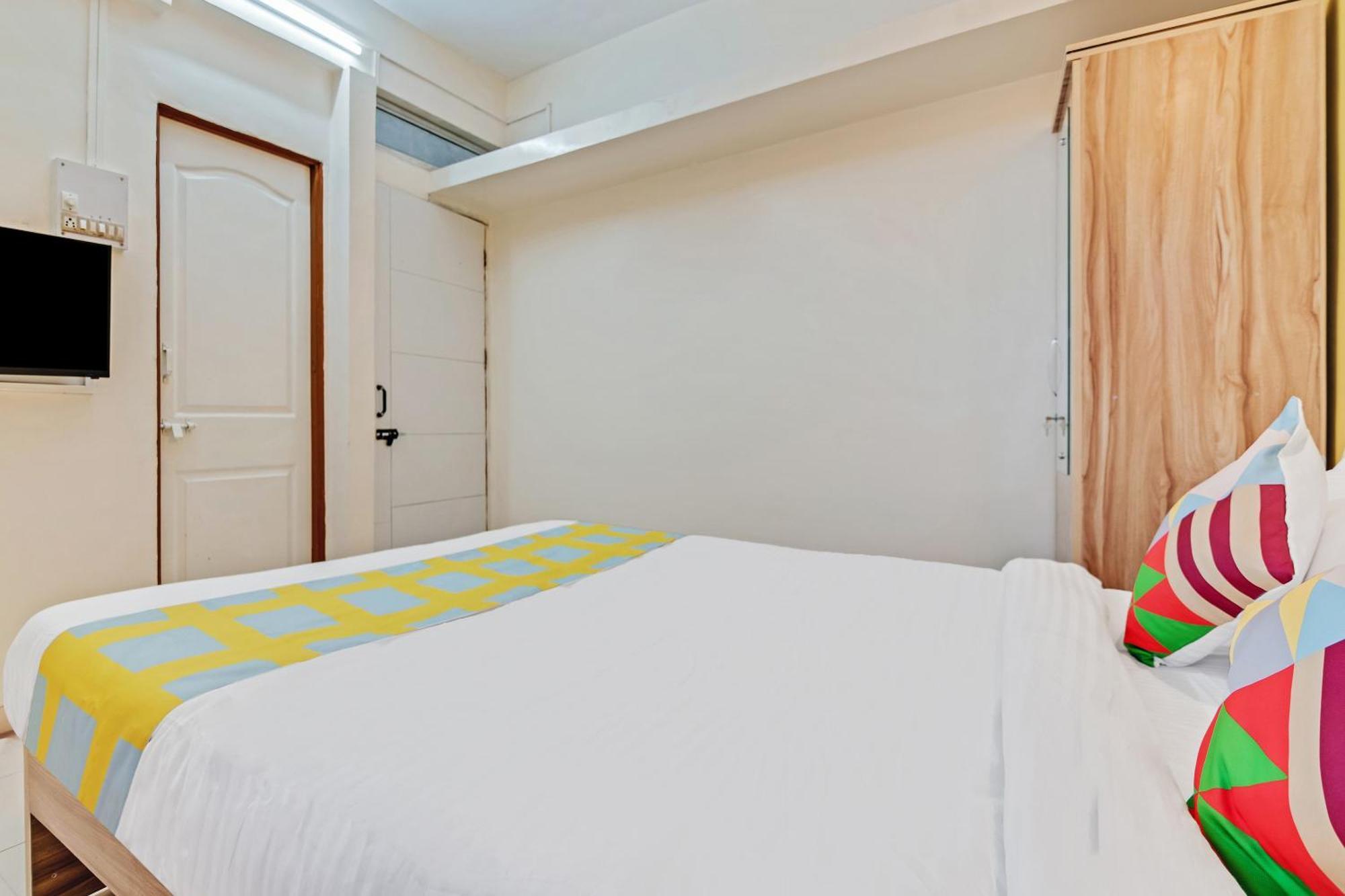 Guest house Super O Saraswati Niwas Vadgaon Budruk Pune