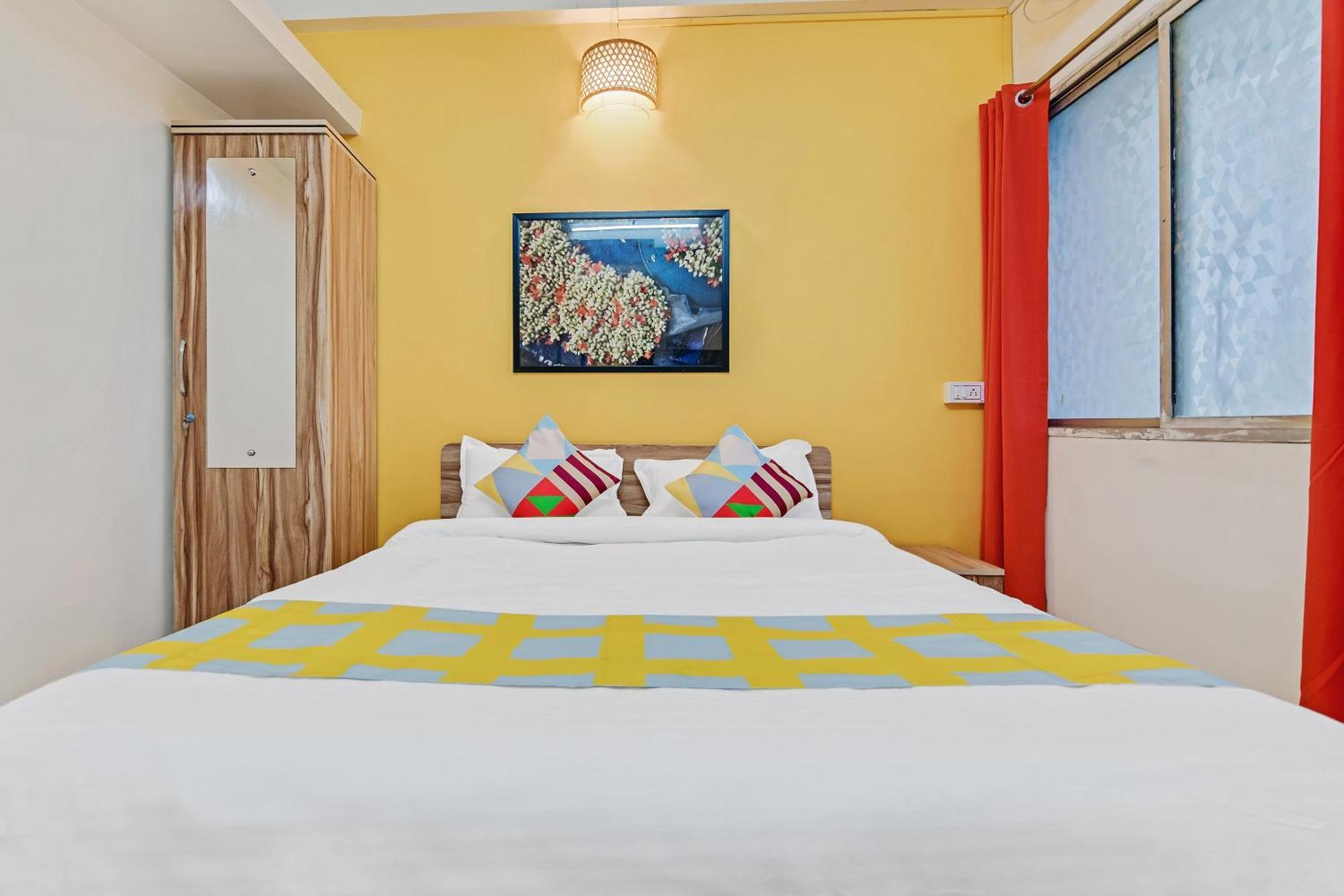 Guest house Super O Saraswati Niwas Vadgaon Budruk 3*